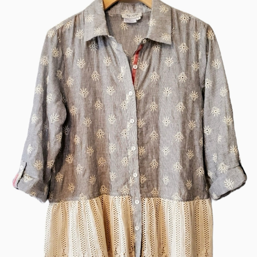 Tru Luxe Jeans Womens XL Top Embroidered Floral Wide Crochet Lace Bottom - Picture 1 of 11
